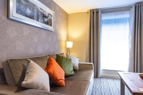 The George Hotel