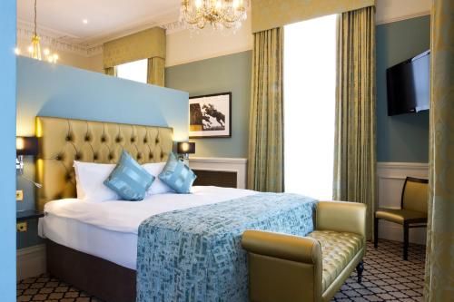 Queens Hotel Cheltenham