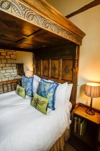 The Moonraker Hotel