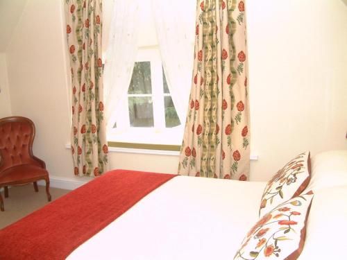 West Lodge Hotel