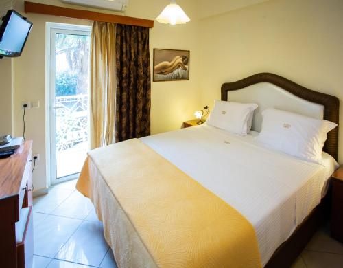 Irida Beach Resort Suites