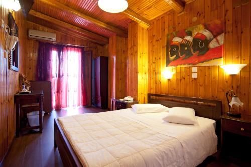 Hotel Lefas