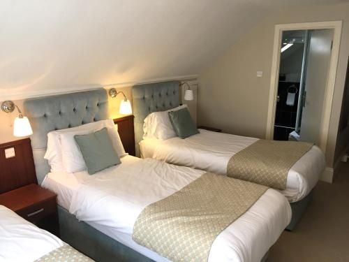 Maples House Hotel