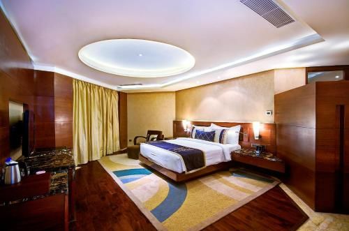 Radisson Blu Kaushambi Delhi NCR