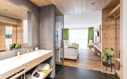 Paradies Pure Mountain Resort