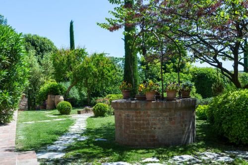 Outdoor Pictures 22