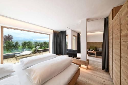 Hotel & Gasthof zum Hirschen