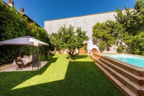 Outdoor Pictures 24