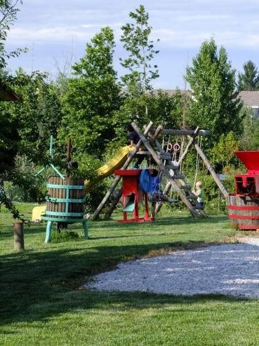 Outdoor Pictures 19