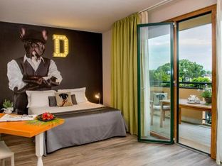 Hotel Image 1
