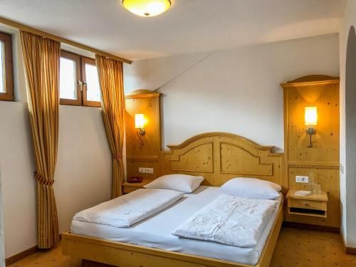 Hotel Kronplatzer Hof