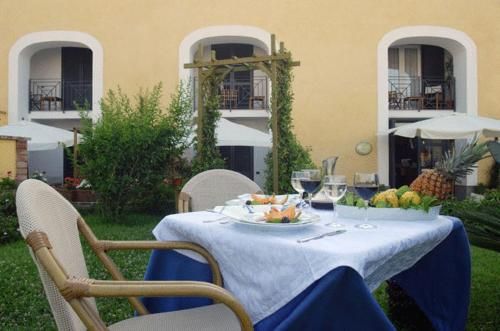 Hotel La Tonnara