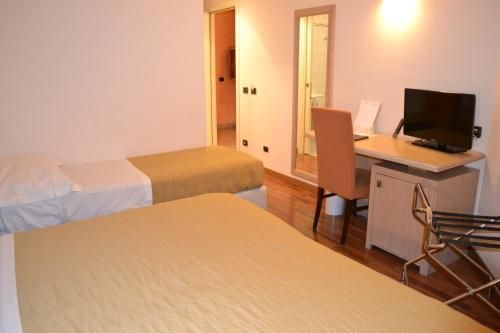 Tricolore Hotel