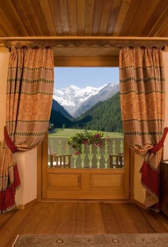 Outdoor Pictures 20