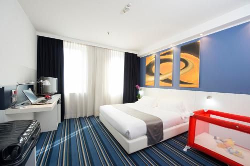 Neo Hotel