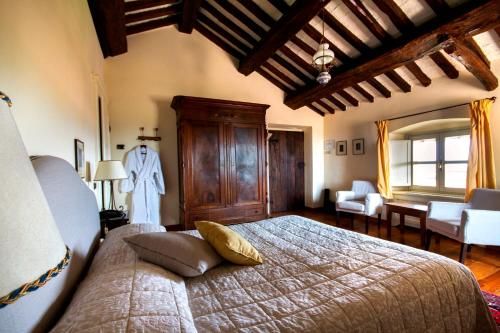 Relais Castello di Razzano