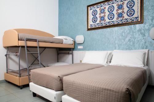 Hotel Columbia