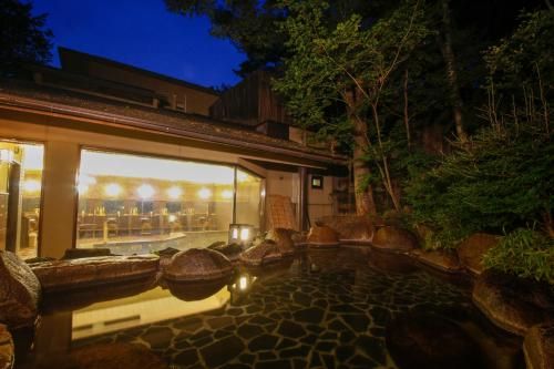 Outdoor Pictures 24