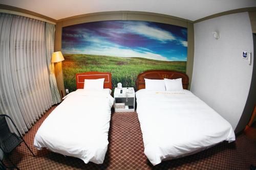 Crystal Hotel