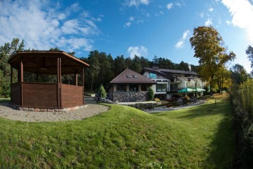 Outdoor Pictures 23