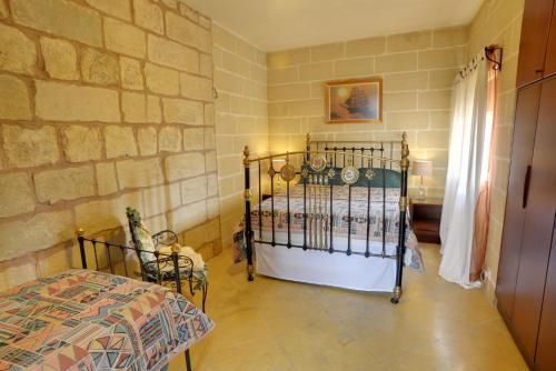 Ta' Bertu Host Family Bed & Breakfast