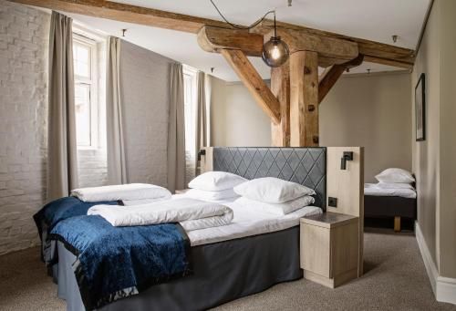 Hotel Brosundet