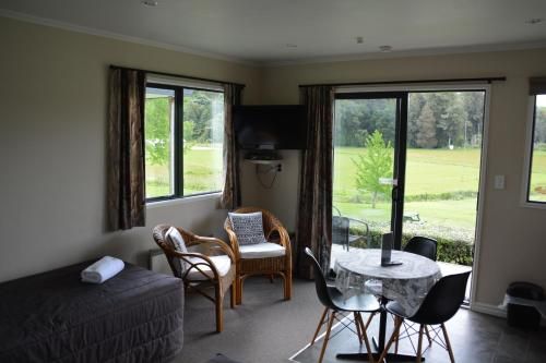 Waitomo TOP 10 Holiday Park