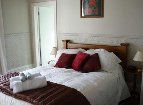 HAZEL HOUSE BOUTIQUE BED & BREAKFAST