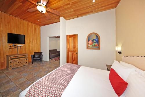 Los Establos Boutique Hotel -All Inclusive
