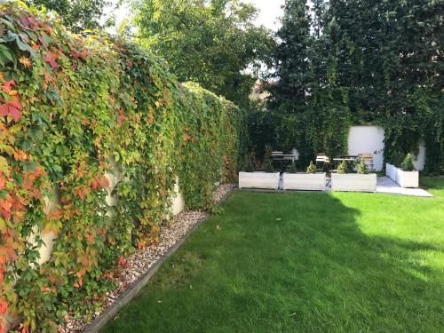 Outdoor Pictures 23