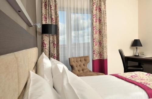 Hotel 3 Trio