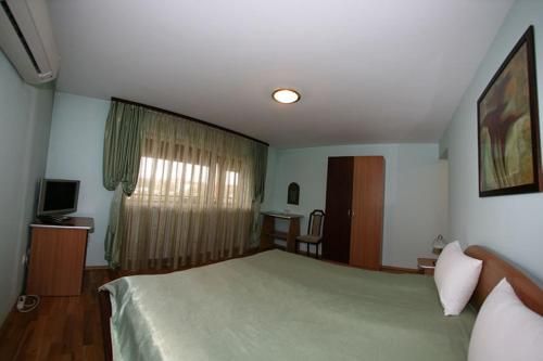 PENSION MARIA