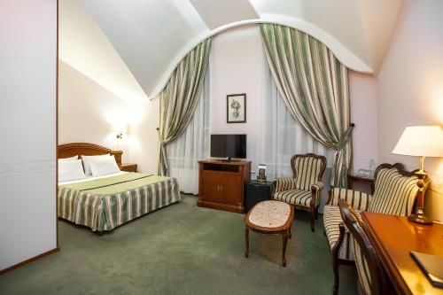 "Bon Apart Hotel"