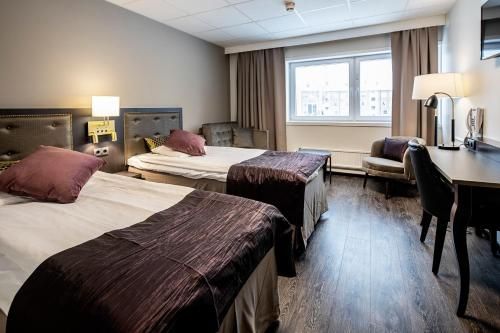First Hotel Royal