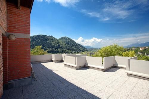 Outdoor Pictures 22