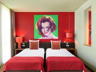 Hotel Image 2