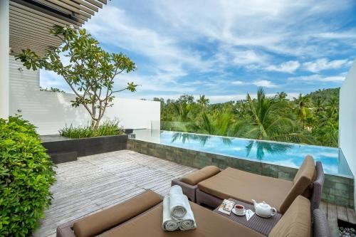 Outdoor Pictures 24