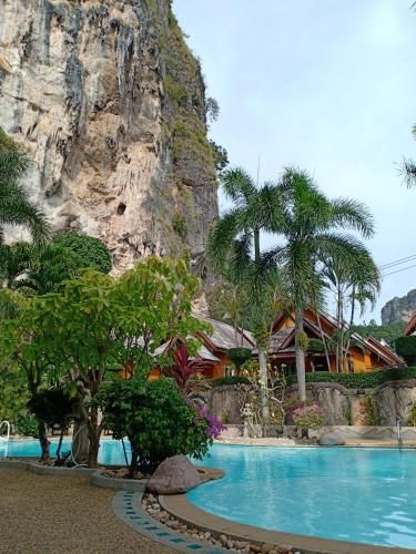 Diamond Cave Resort