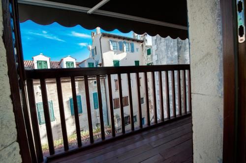Outdoor Pictures 21