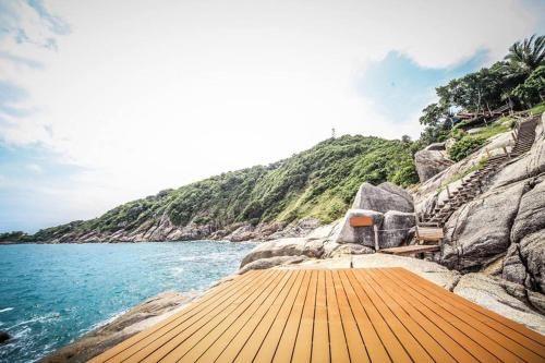 Amaresa Resort & Sky Bar