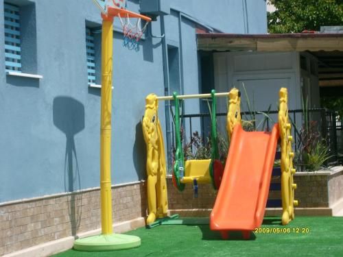 Outdoor Pictures 17