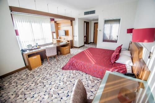 Hotel Hegsagone Marine Asia