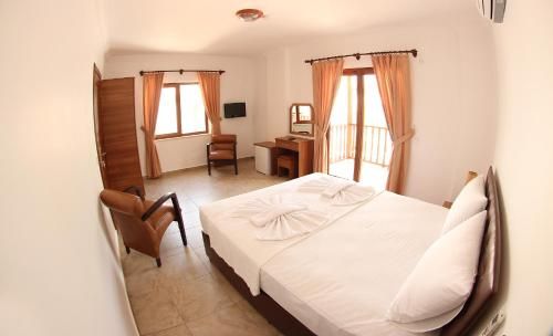 Veranda Hotel