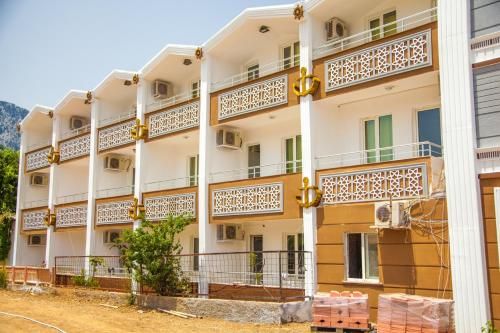 More Hotel