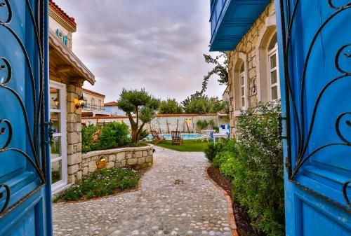 Outdoor Pictures 21
