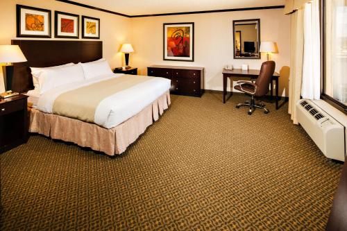 Holiday Inn Burbank-Media Center, an IHG Hotel