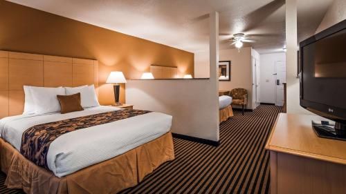 Best Western Plus Executive Inn & Suites
