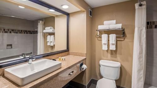 Best Western Airport Inn & Suites Oakland