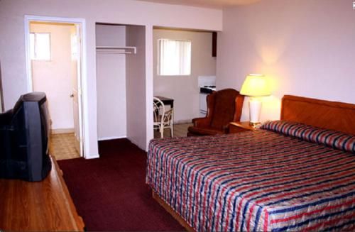 Sunset Inn and Suites West Sacramento