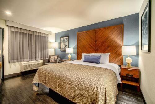 818 Hotel + Pool, Ascend Hotel Collection by Choice